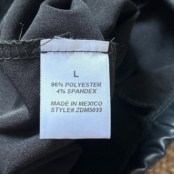 Fashion Nova Bottoms Up Split Hem Black Leggings NWT Size Large - Picture 8 of 15